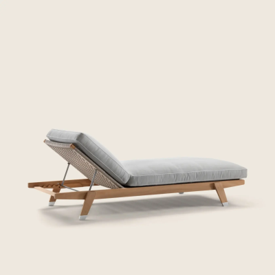 Hora Sexta Outdoor Flexform