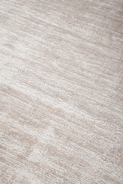 Aura Amini Carpets