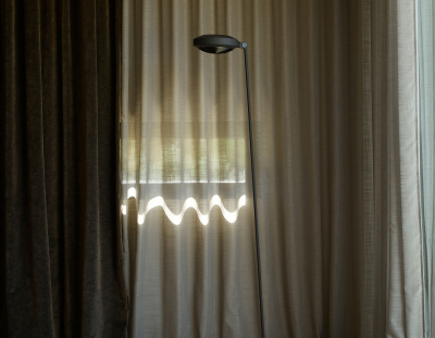 Elle II Lumina