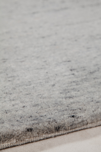 Naua Amini Carpets