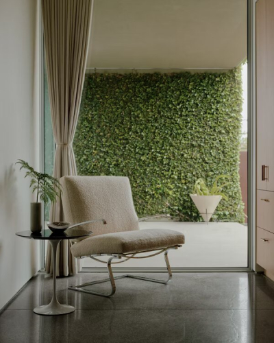 Tugendhat Knoll