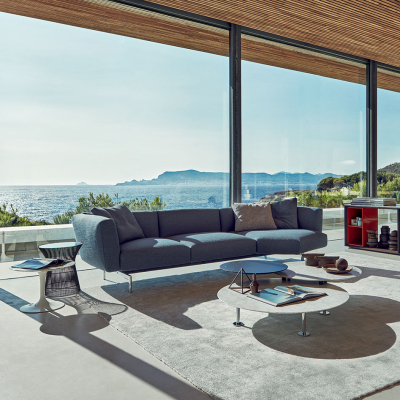 Avio Sectional Knoll